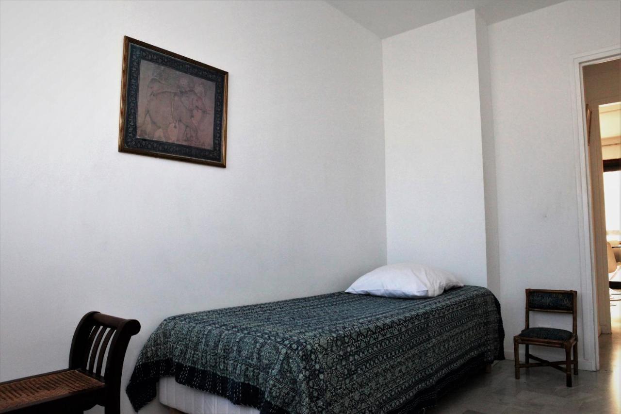 Appartement T3 Plein Centre Saint-Raphaël Екстериор снимка